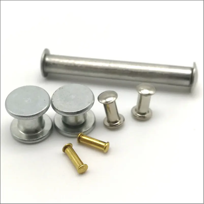 Vad exakt är manliga och kvinnliga nitar?