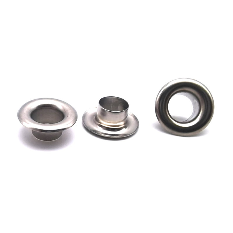 5 mm mässingsöglor