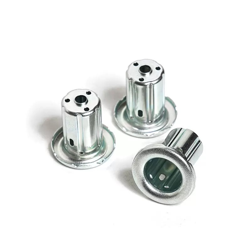 Djupdragen metallstämpling